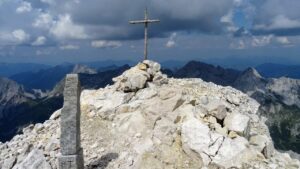 Read more about the article Bike and Hike Birkkarspitze
