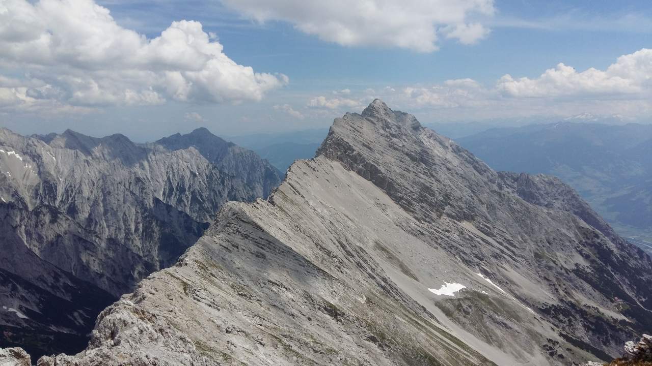 You are currently viewing Karwendel: Bike and Hike Speckkarspitze 2621m