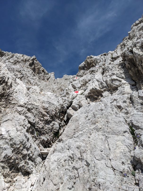 Steilstufe Kletterei II Kaskarspitze. Kaskarspitze schwierig einsam alleine