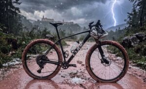 Read more about the article Alpencross Ost – West mit dem MTB: 1. Etappe von Ljubljana nach Skofja Loka