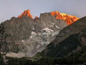 Read more about the article Alpencross Ost – West mit dem MTB: 18. Etappe von Courmayeur nach Villard sur Doron